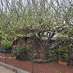Carmenes וילה *