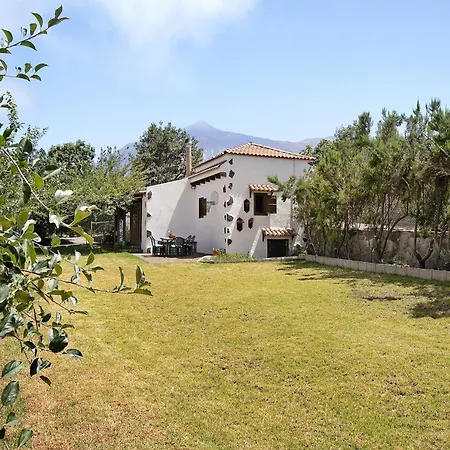 Villa Carmenes *
